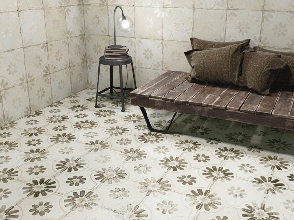 Напольная плитка FS BLUME BLACK (0100327228) 45x45 от Francisco Segarra (Испания)