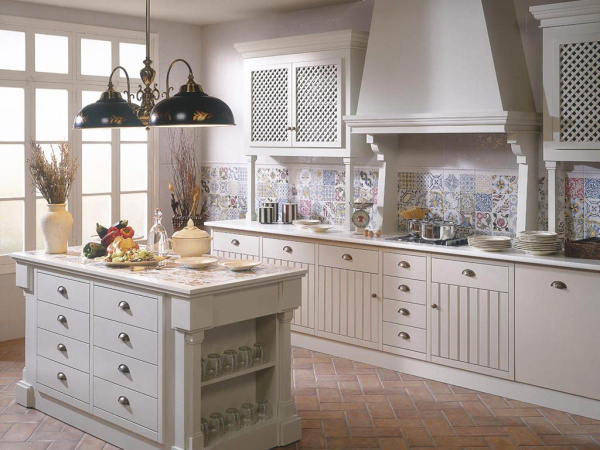 Декор Aranda cornisa mancerina-4 9x13 от Vives Ceramica (Испания)