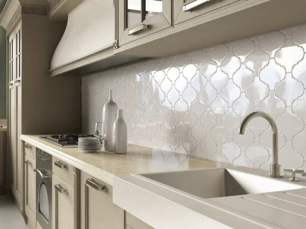 Настенная плитка RENAISSANCE ARABESCO BISELADO SILVER SANDS (ADST8003) 15x15 от ADEX (Испания)